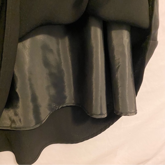 East 5th petite Black Dress with lace top Size 4P - Picture 7 of 7